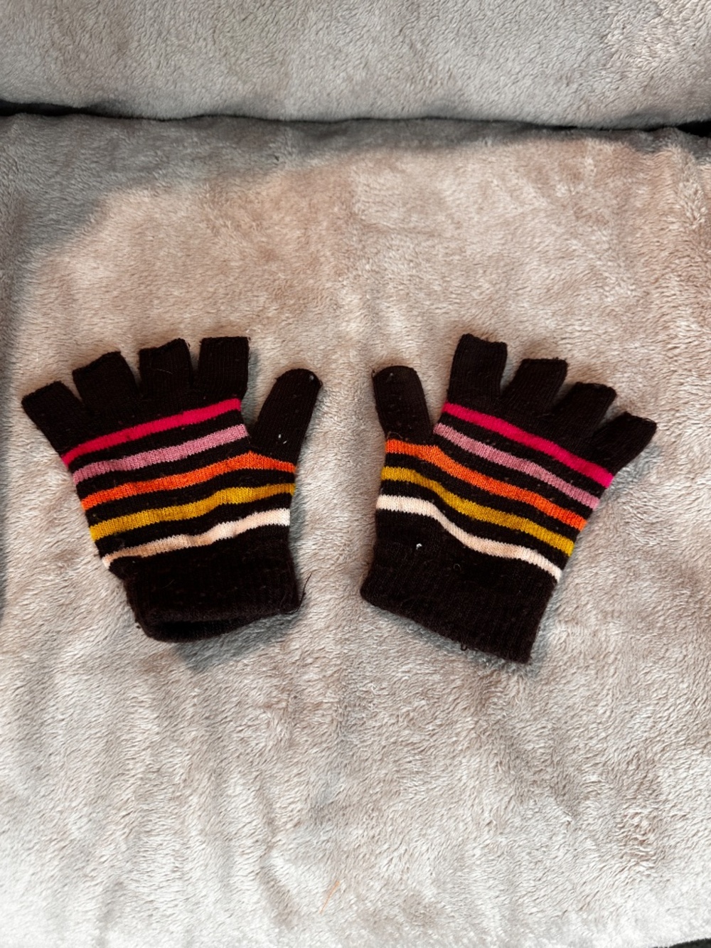 Colorful Striped Gloves